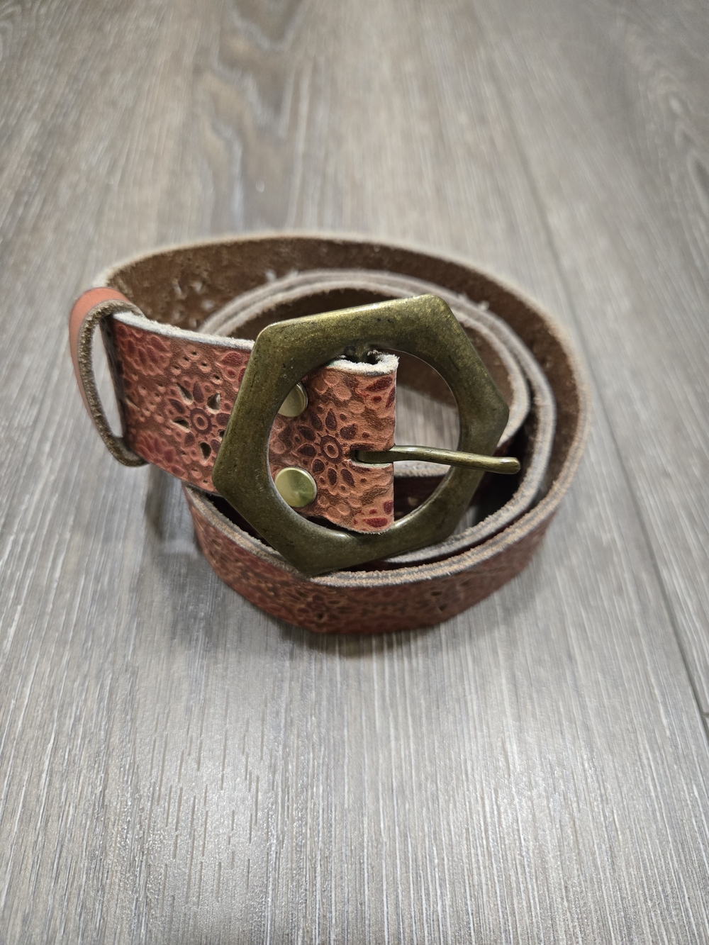 Lucky Brand Brown Textured Leather Belt with Brass Octagonal Buckle